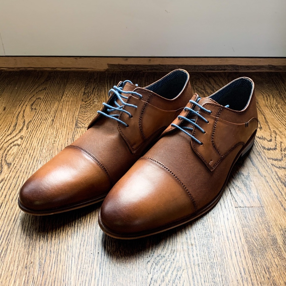 Men’s Modern Fiction oxford dress shoe 11.5